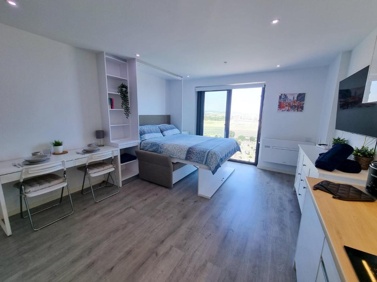Top Floor Studio - The Hub Gibraltar - Self Catering Esterno foto